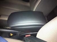 Подлокотник на Citroen C4 I (2004-2011) - CarBaza