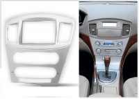 Переходная рамка для Mitsubishi Grunder (серебристая) (China) (2003-2012) 2 DIN - CarBaza