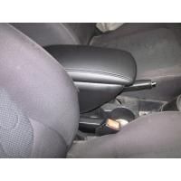 Подлокотник на Hyundai i20 (PB) (2008-2014) - CarBaza
