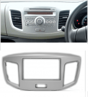 Переходная рамка для Suzuki Wagon R (серебристая, с карманом) (2012+) 2 DIN - купить в СarBaza Переходная рамка для Suzuki Wagon R (серебристая, с карманом) (2012+) 2 DIN - CarBaza