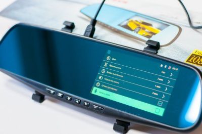 Зеркало с видеорегистратором и камерой заднего вида - CarBaza, характеристики