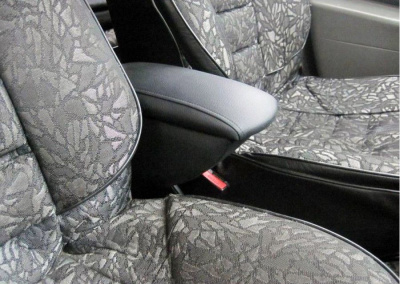 Подлокотник на Renault Logan II (2012+) - CarBaza, характеристики