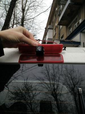 Камера заднего вида для Volkswagen Caddy III / IV (2004 +) в стоп - сигнал - CarBaza, характеристики