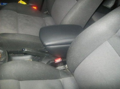 Подлокотник на Skoda Fabia I (1999-2007) - CarBaza, характеристики