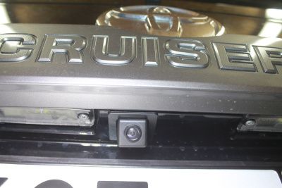 Штатная камера заднего вида для Toyota Land Cruiser Prado 150 (2009 - 2023) - CarBaza, характеристики