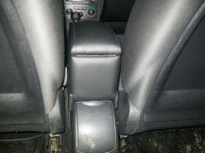 Подлокотник на Citroen C4 I (2004-2011) - CarBaza, характеристики