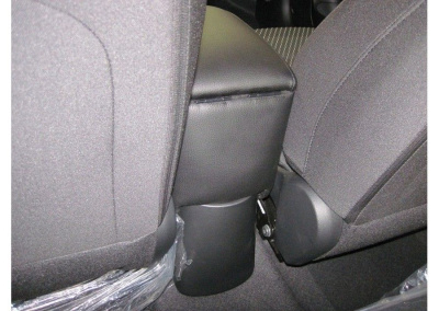 Подлокотник на Kia Rio IV (2017+) - CarBaza, характеристики