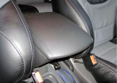 Подлокотник на Mazda Tribute I (2000-2007) - CarBaza, характеристики