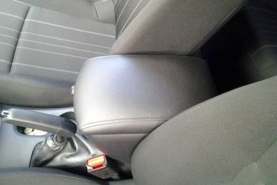 Подлокотник на Volkswagen Golf IV (1997-2003) - CarBaza, характеристики