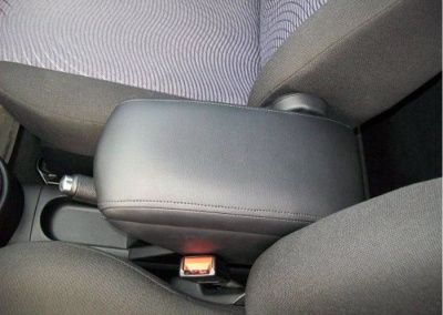 Подлокотник на Ford Fusion (2002-2012) - купить в СarBaza, характеристики Подлокотник на Ford Fusion (2002-2012) - CarBaza, характеристики