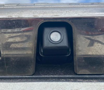 Штатная камера заднего вида для Toyota Highlander II (2007 - 2014) - CarBaza, характеристики