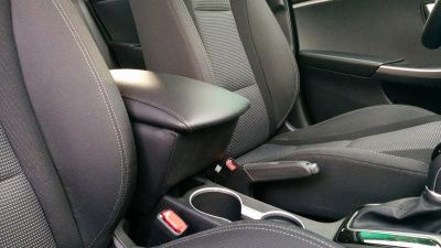 Подлокотник на Hyundai i30 II (2011-2017) - CarBaza, характеристики