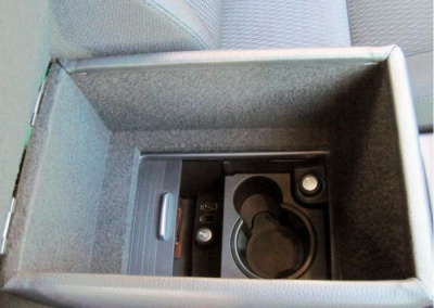 Подлокотник на Land Rover Freelander II Рестайл (2012-2014) - CarBaza, характеристики