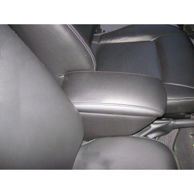 Подлокотник на Nissan Patrol Y61 / Y62 (1997-2014) - CarBaza, характеристики