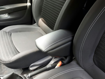 Подлокотник на Renault Kaptur I (2016+) - CarBaza, характеристики