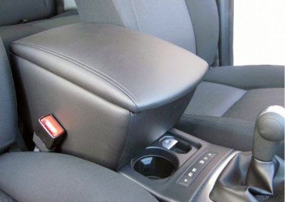 Подлокотник на Land Rover Freelander II Рестайл (2012-2014) - CarBaza, характеристики