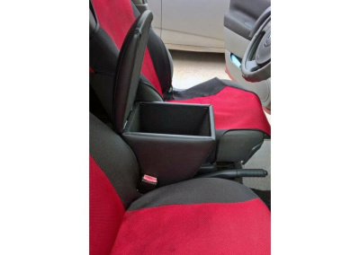 Подлокотник на Renault Scenic II (2003-2009) - купить в СarBaza, характеристики Подлокотник на Renault Scenic II (2003-2009) - CarBaza, характеристики