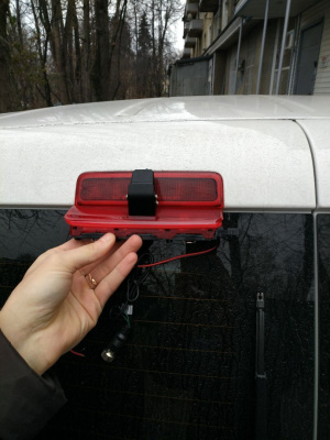 Камера заднего вида для Volkswagen Caddy III / IV (2004 +) в стоп - сигнал - CarBaza, характеристики