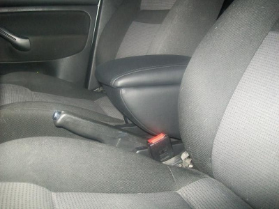 Подлокотник на Volkswagen Bora (1998-2005) - CarBaza, характеристики